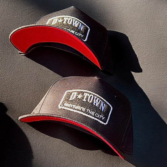 Motivate The City / Black with red brim